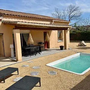 https://maison-piscine-spa-vallon-pont-darc.hotels-rhonealpes.com